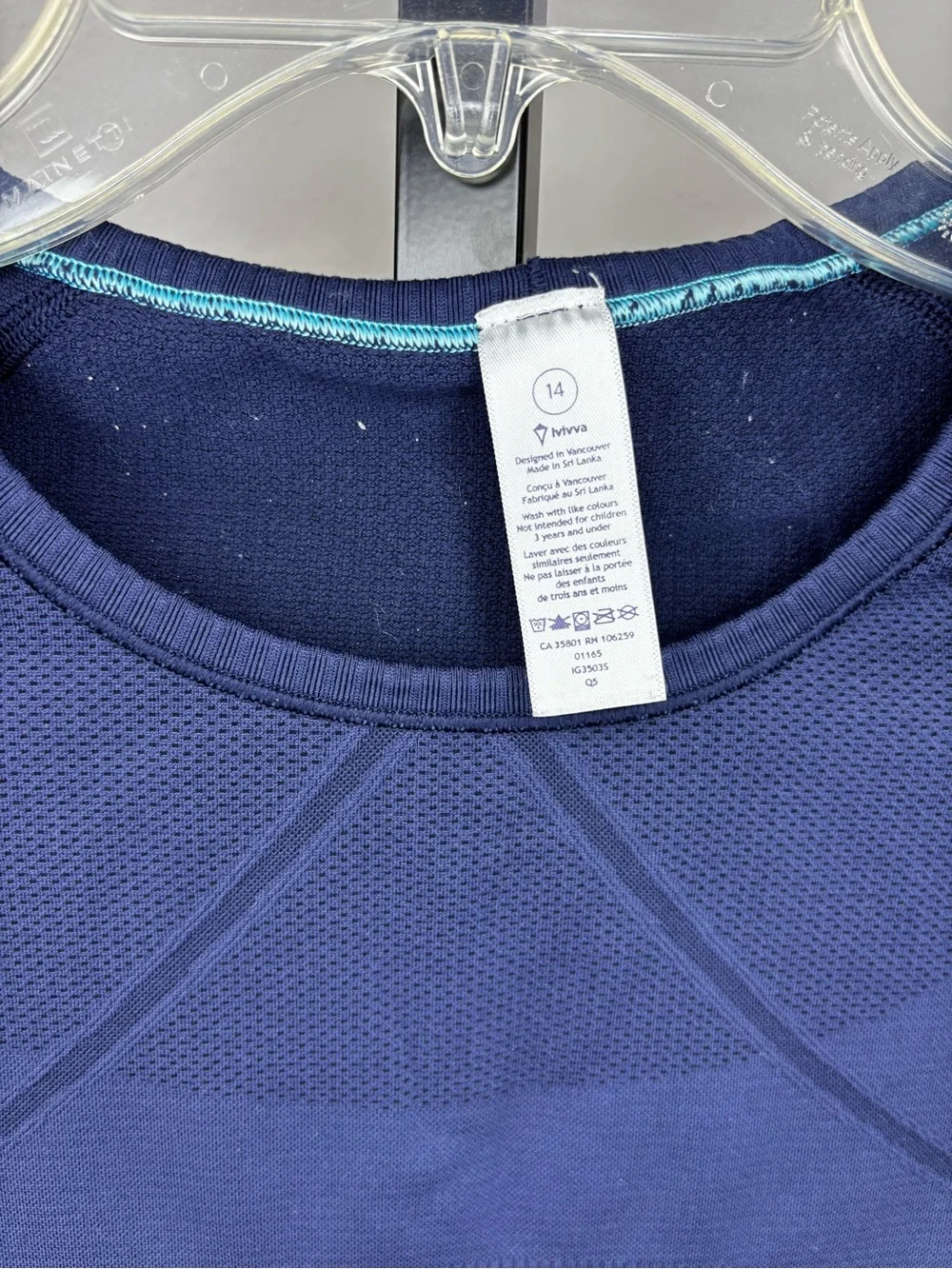 Ivivva by Lululemon Fly Tech Long Sleeve Blue Shirt Girl’s Size 14‎